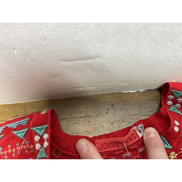 Johnny Was Lissa Embroidered Floral Peasent Tunic Top Rayon Size XS NWT - Picture 7 of 13